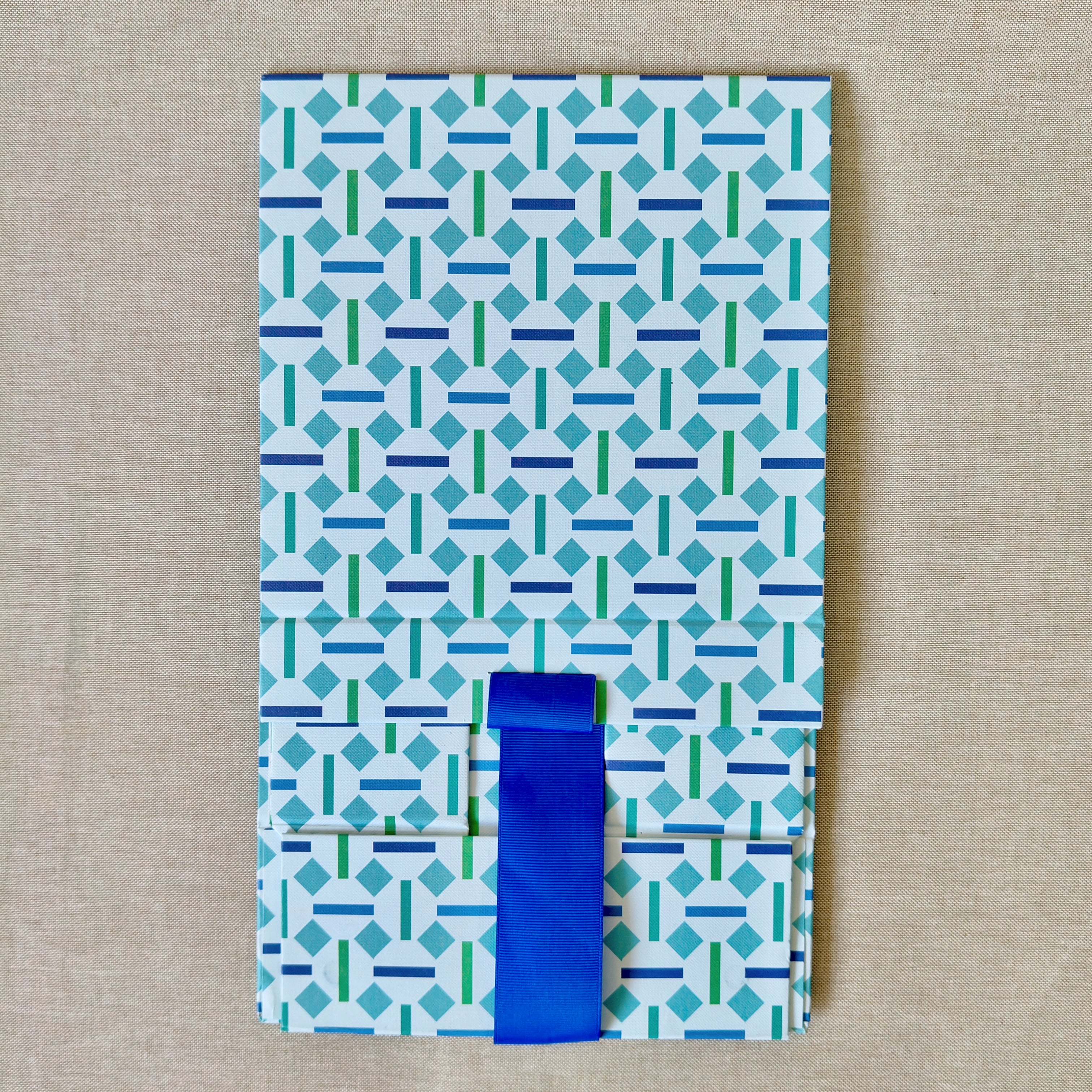 Alcazar Tiles Collapsible Box with Ribbon