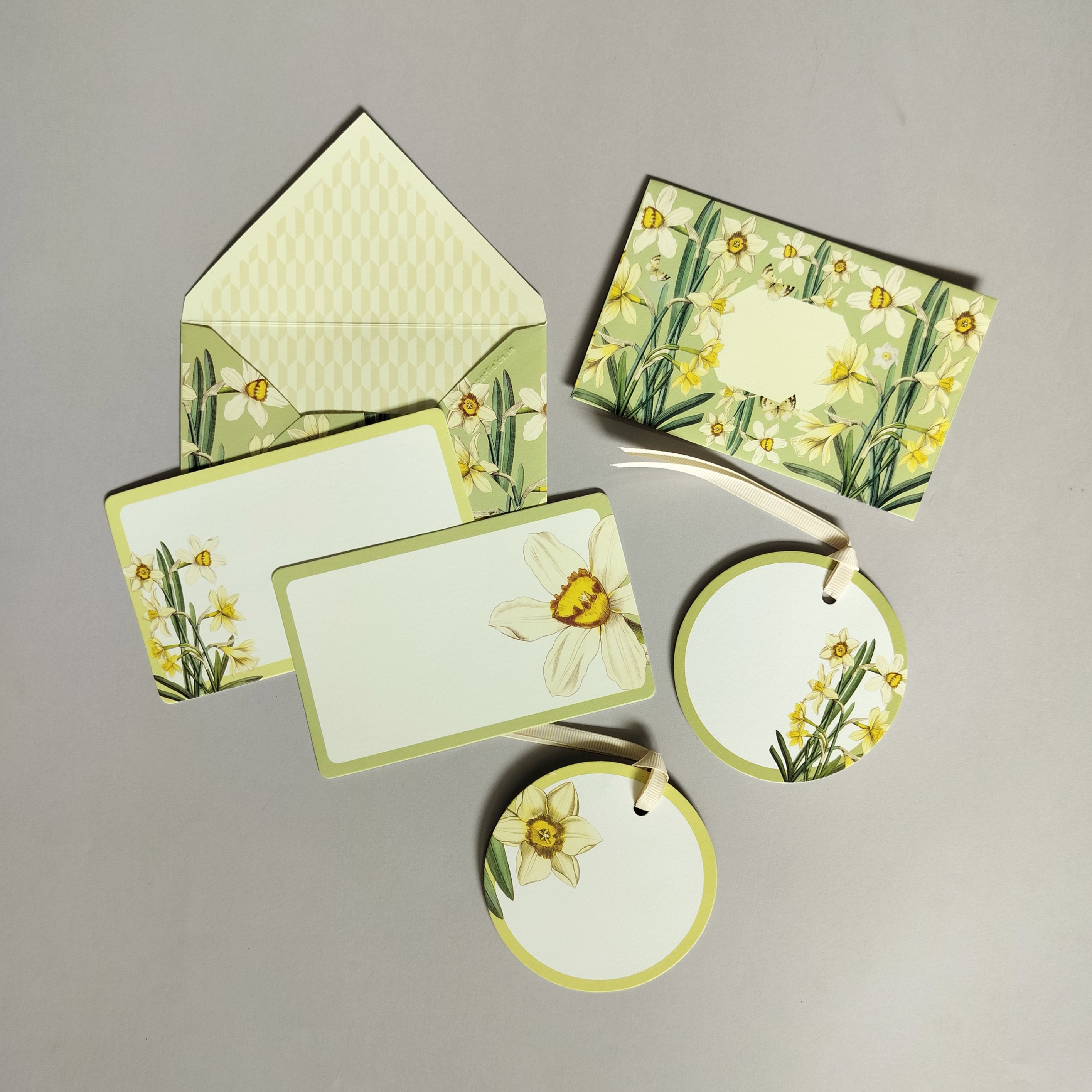 Daffodils Duo Kit with Tags