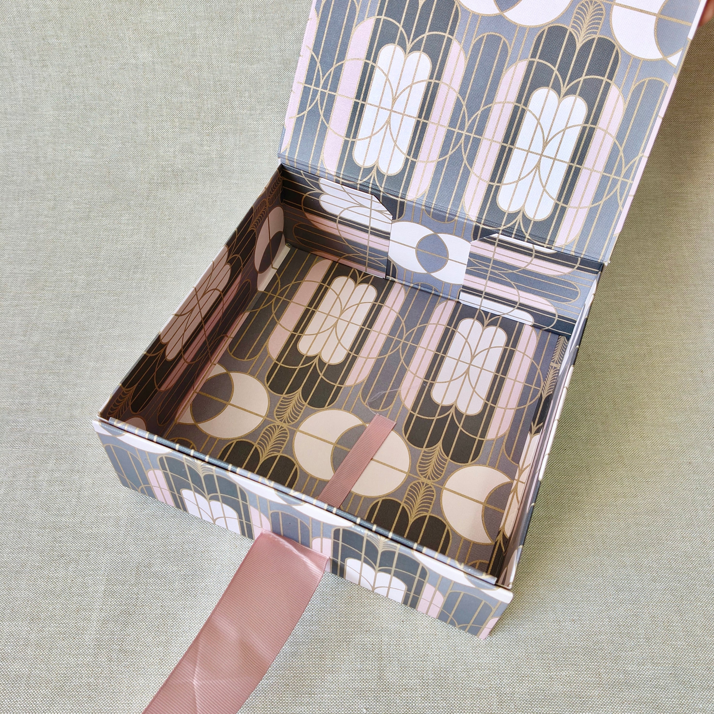 Gilded Era Rose Collapsible Box with Ribbon