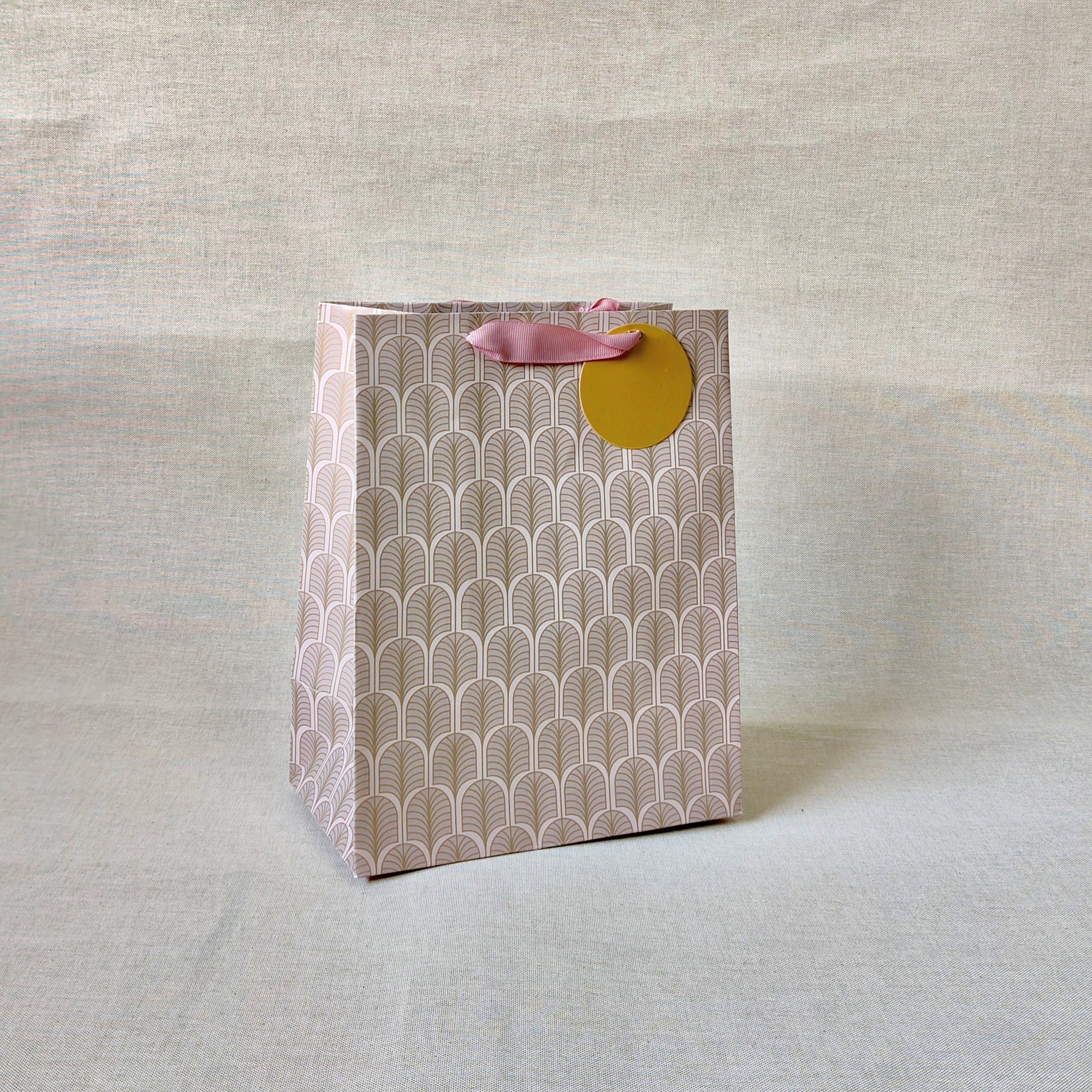 Gilded Era Rose Medium Bags with Tissues