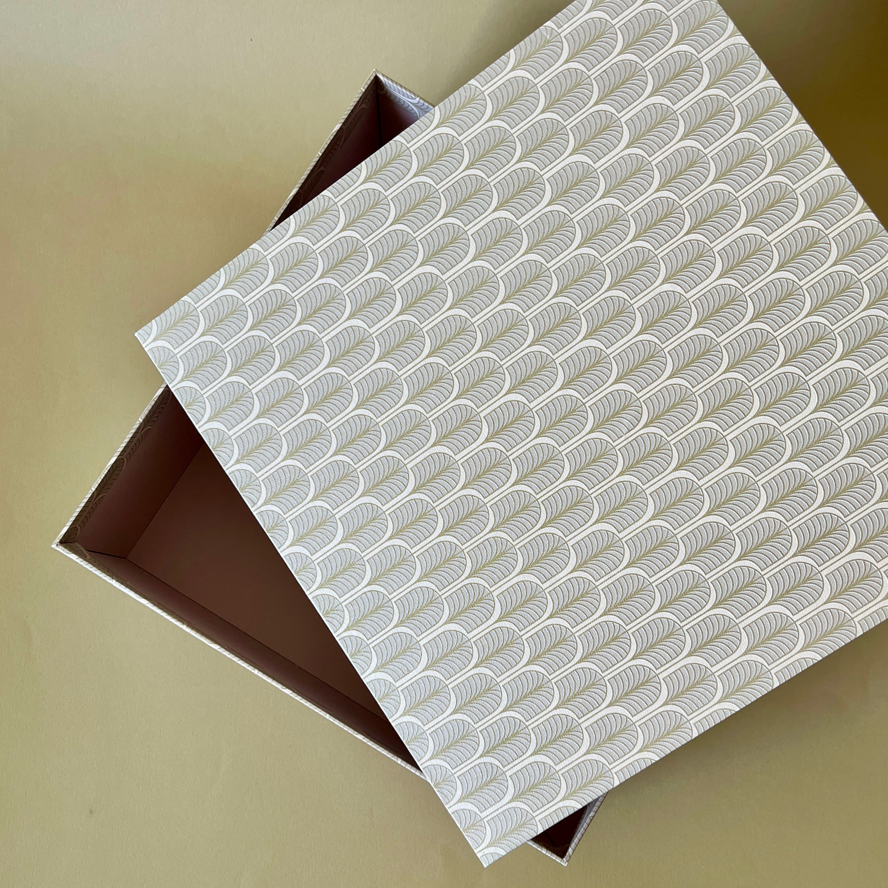 Gilded Fountain Large Square Gift Box