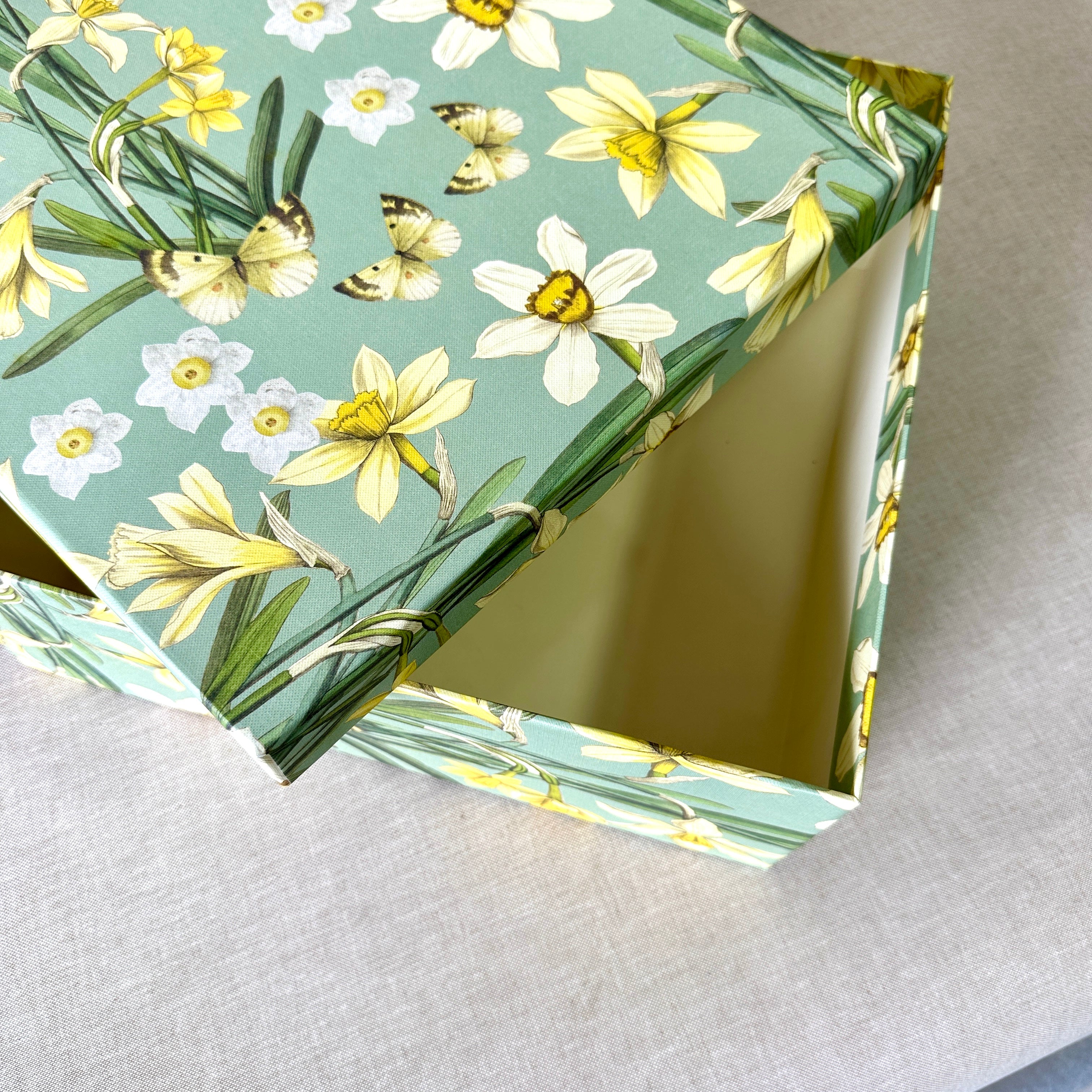 Daffodils Medium Square Gift Box