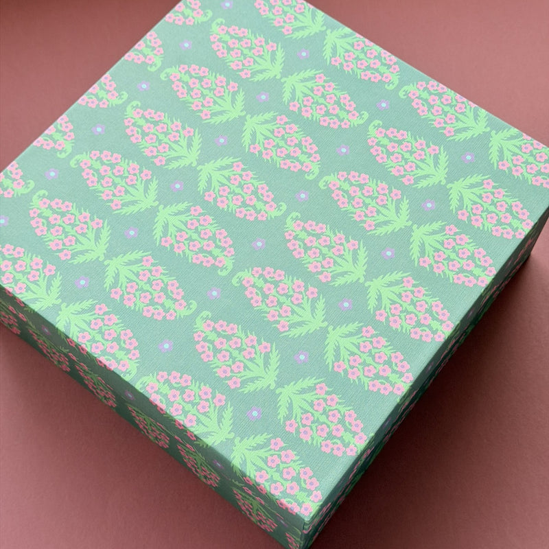 Paisley Medium Square Gift Box
